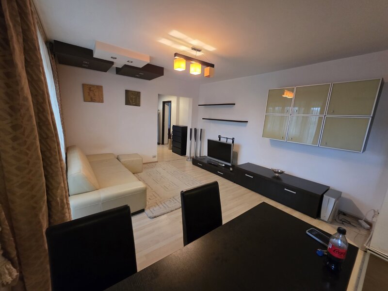 Titan, 10 minute metrou, chiar la parcul Titanii, pe Cozla, mobilat, utilat